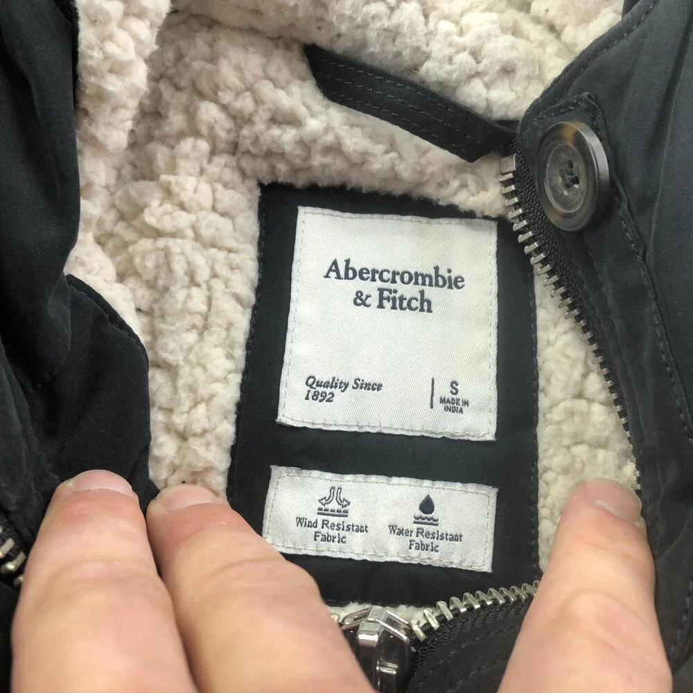 Abercrombie & Fitch abercrombie fitch